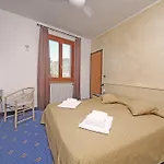 Garni Hotel