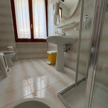 Garni Hotel