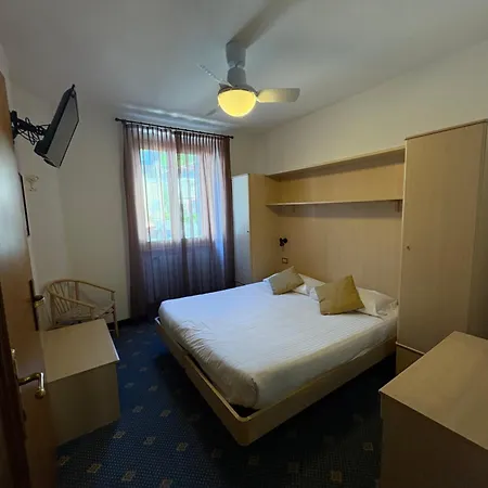 Hotel Garni 3*