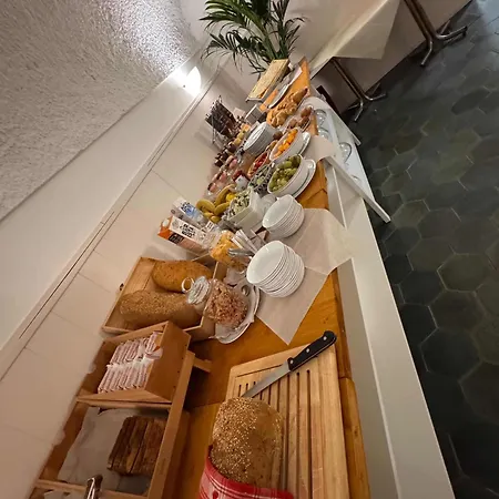 Garni 3* 티날레