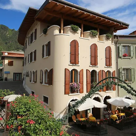 Garni Hotel