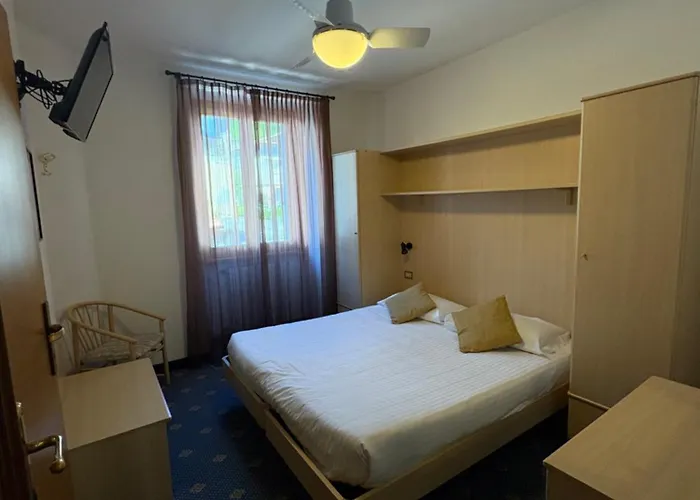 Hotel Garni 3*